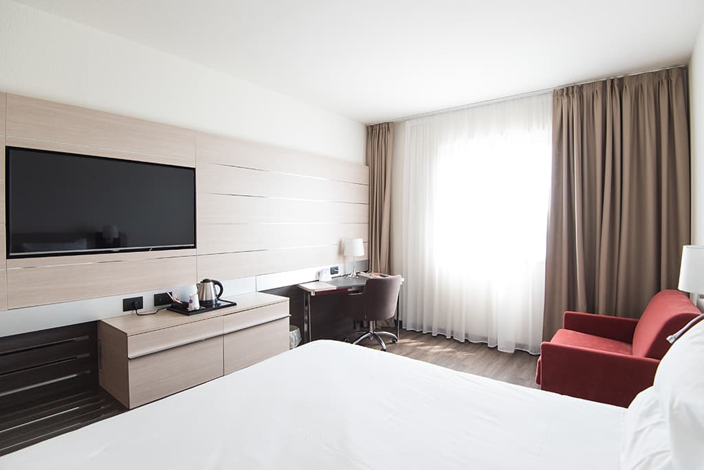 cortina en hotel ejecutivo