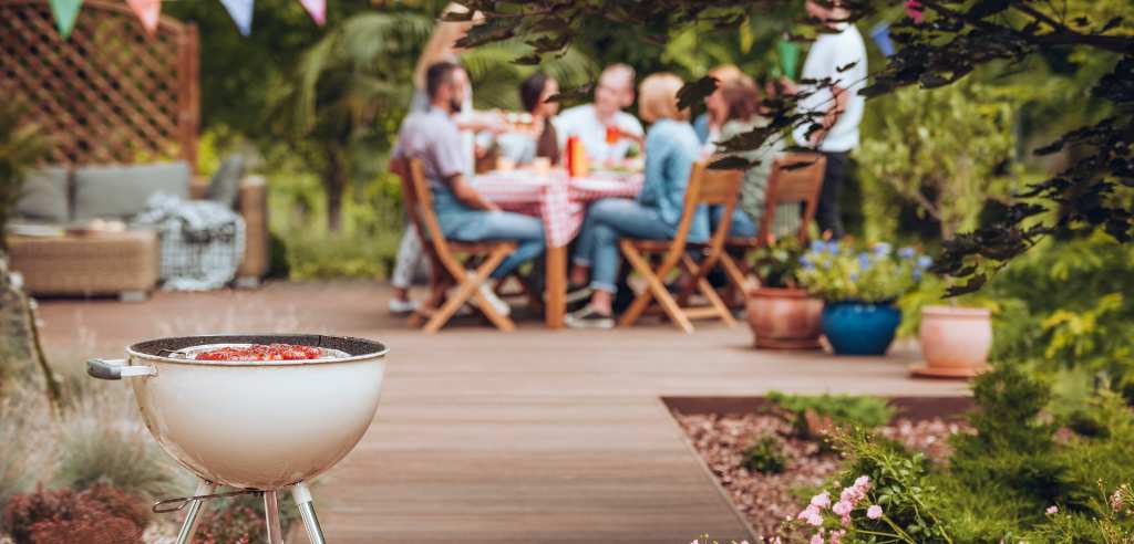 toldos para asados en el jardín, toldos para comidas de verano