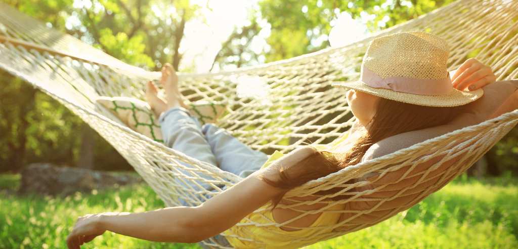 toldos para espacios de relajación en el jardín, toldos para jardín