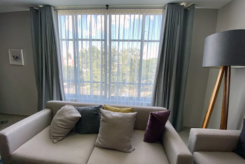 cortina en leon gto tergal y blackout