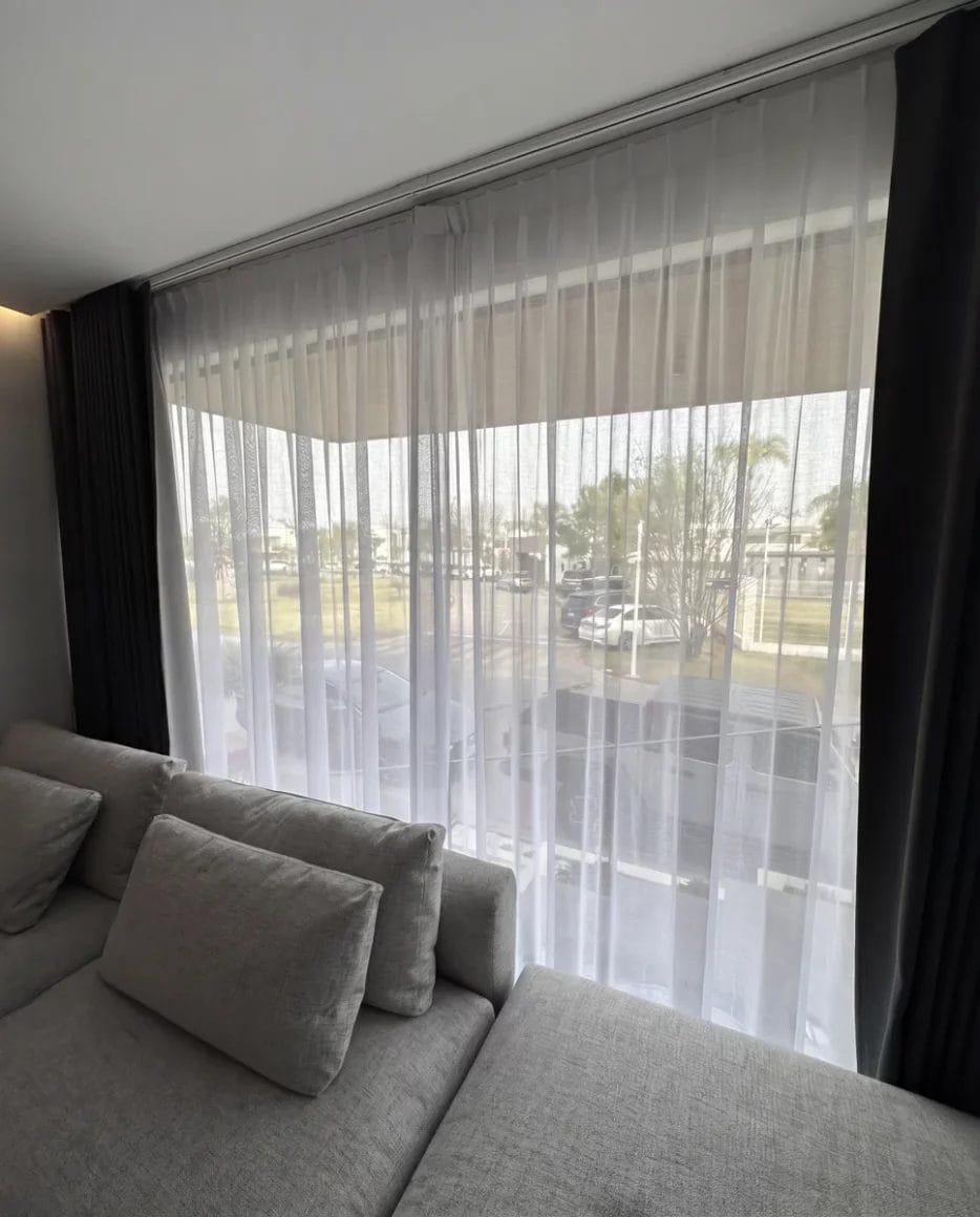 cortinas sala en casa de lujo guadalajara
